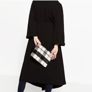 Zara Black & White Buffalo Plaid Fleece Zipper Clutch - Excellent Condition